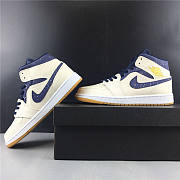 Air Jordan 1 Retro Mid Jeter AH6342-104 - 4