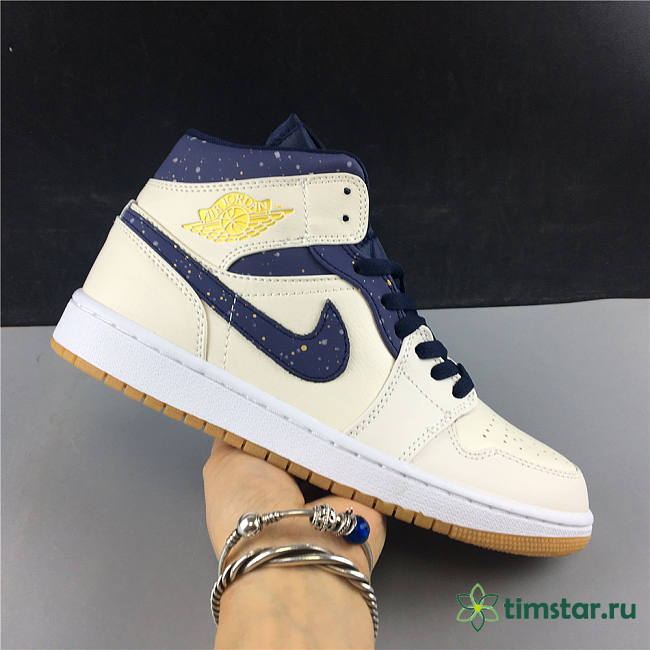 Air Jordan 1 Retro Mid Jeter AH6342-104 - 1