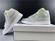 Air Jordan 1 Mid Vast Grey Ghost Green CV3018-001 - 3