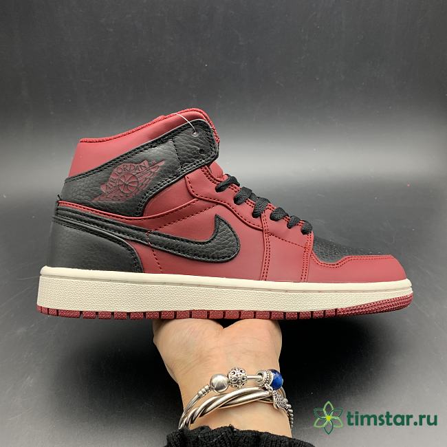 Air Jordan 1 Retro Mid Team Red Black 554724-601 - 1