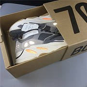 Adidas Yeezy Boost 700 Magnet Fv9922 - 3