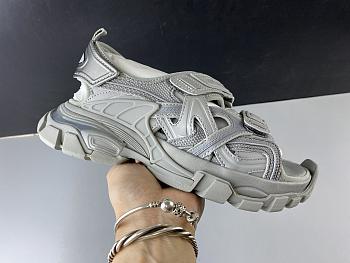 Blncig Track Sandal Grey 617543 W2CC1 4008