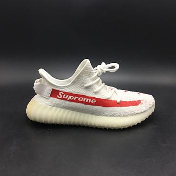 Yeezy Boots 350 V2 x Supreme White