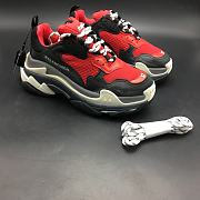 Blncig Triple S Black Red Gray 483513-W06E1-1000 - 3