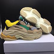 Blncig Triple S Beige Green Yellow 483513-W06E3-7070 - 2