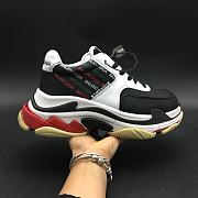 Blncig Black & White 17FW Triple S 483560-W06E1-1011 - 1