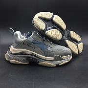 Blncig Triple S Grey White 483513 W06E3 1259 - 2