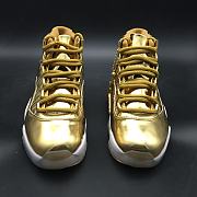 AIR JORDAN 11 RETRO P1NNACLE GOLD - 4