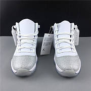 Air Jordan 11 WMNS Metallic Silver - 3