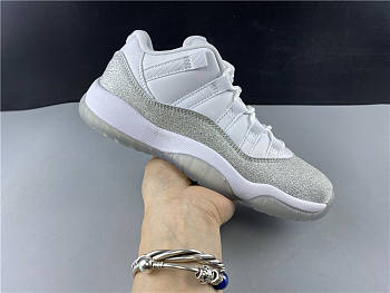 Air Jordan 11 WMNS Metallic Silver white star low AR0715-100