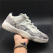 Air Jordan 11 Low white snake pattern CD6846-002 - 1