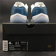 Air Jordan 11 Low Navy Blue Snakeskin white and blue CD6846-102 - 5