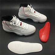 Air Jordan 11 Platinum Tint gold 378037-016 - 2