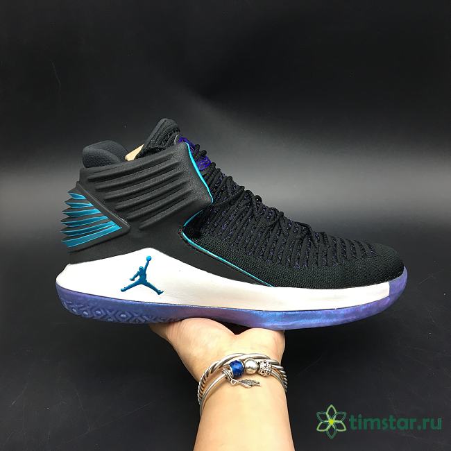 Jordan XXXII CEO AA1253-016 - 1