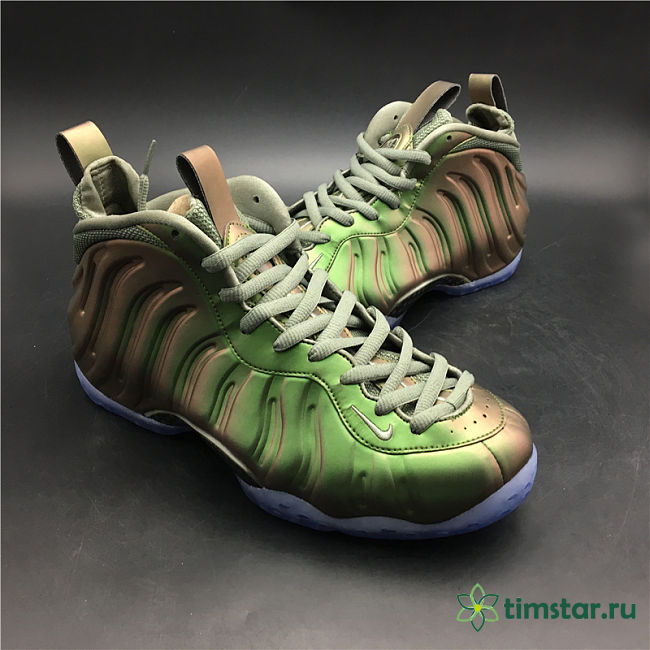 Nike Air Foamposite One Iridescent AA3963-001 - 1