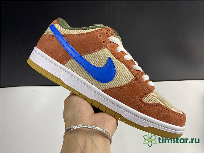 nike sb dunk low corduroy dusty peach