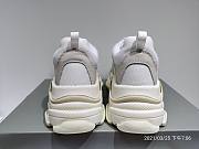 Blncig Triple S All White 483546 W06F1 9000 - 2