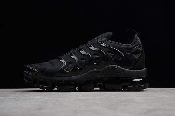 Nike Air VaporMax Plus Triple Black 924453-004