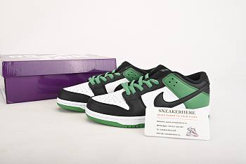 Nike SB Dunk Low Classic Green BQ6817-302