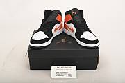 Air Jordan 1 Mid Shattered Backboard 554725-058 - 5