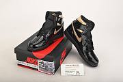 Air Jordan 1 Retro High Black Metallic Gold (2020) 555088-032  - 3