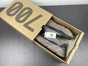 Adidas Yeezy Boost 700 V2 Mauve GZ0724 - 3