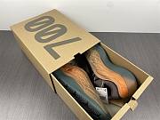 Adidas YEEZY 700 V3 'Copper' GY4109 - 3