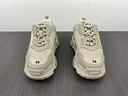 Blncig Triple S Beige (W) 524039W2FW19700 - 2