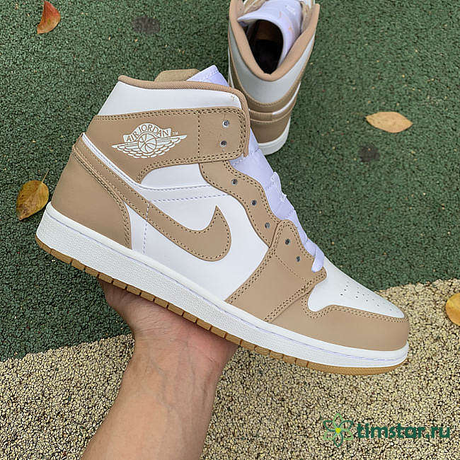 Air Jordan 1 Mid Tan Gum 554724-271 - 1