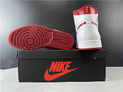 Air Jordan 1 Retro Metallic Red 555088-103  - 3