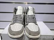 Air Jordan 1 Retro High Pale Ivory AH7389-101  - 3