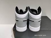 Air Jordan 1 Mid Light Smoke Grey 554724-092  - 2