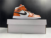 Air Jordan 1 Mid SE 'Turf Orange' DD6834-802 - 3