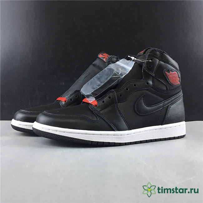 Air Jordan 1 Retro High Black Satin Gym Red 555088-060 - 1