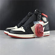 Air Jordan 1 Retro High Varsity Red 861428-106 - 1