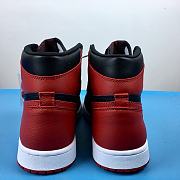 Air Jordan 1 Retro Bred 