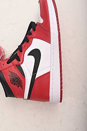 Jordan 1 Retro Chicago (2015)  555088-101 - 6