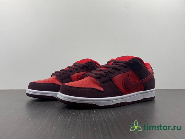 Nike SB Dunk Low Cherry  DM0807-600 - 1