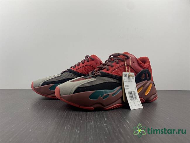 adidas YEEZY BOOST 700 “Hi-Res Red”  HQ6979 - 1