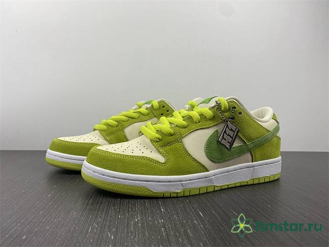 Nike SB Dunk Low Green Apple DM0807-300 - Timstar