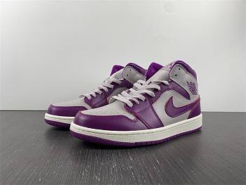 Jordan 1 Mid Magenta (2022) (W)  BQ6472-501