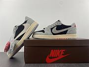 Travis Scott x Air Jordan 1 Low OG  DM7866-010 - 3