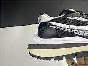 Sacai x Nike Pegasua Vaporfly Black White CI9928 001 - 4