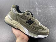 NwBlnc 992 JJJJound Grey M992J2 - 3