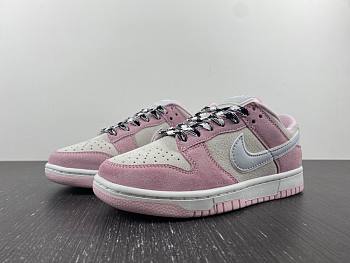 Dunk Low White Pink DV3054-600