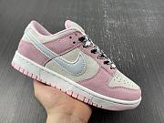 Dunk Low White Pink DV3054-600 - 4