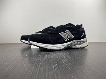 NwBlnc 990v3 Black White M990BS3