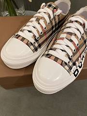 Brbbrry Sneakers - 2