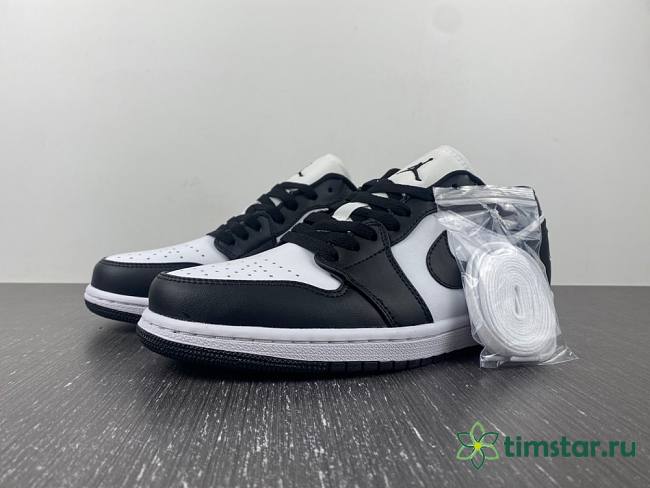 Nike Air Jordan 1 Low Panda DC0774-101 - 1