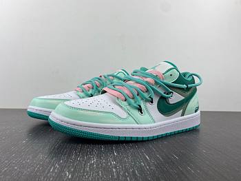 Nike Air Jordan 1 low white green DC0774-132